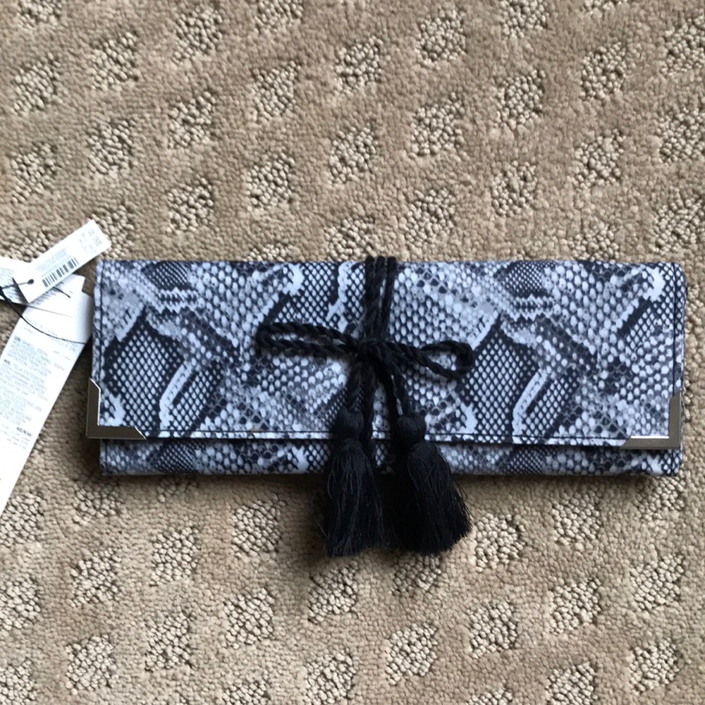 WHBM Snakeskin Travel Jewelry Roll Organizer